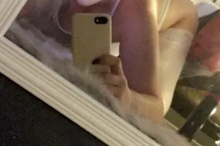 Outcall funnnnn🩷🩷l - Image 4