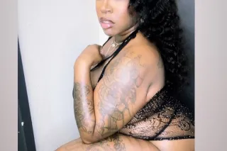 ((NEW IN TOWN))💦 (( TEXAS THICK ))💦😜REALLY WET💦 & READY TO CUM ALL OVER YOUR BIG 🍆 lets have some water💦 wet, smacking,slippery fun💦😜😝)) - Image 5