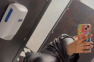 sexy brown skin baddie - Image 6