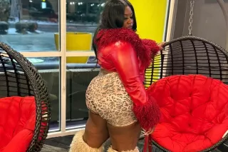 BBW PORNSTAR 🌊2 Girls Available Specials Available 💓 - Image 9